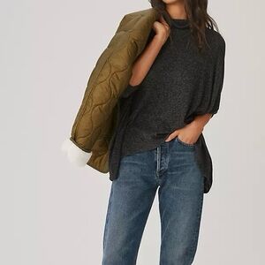 Anthropologie Amadi Cowl Neck Poncho
Jumper Lightweight Sweater New